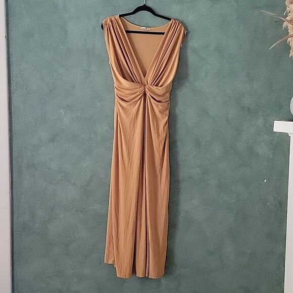 Yellow maxi dress - Picture 1 of 4